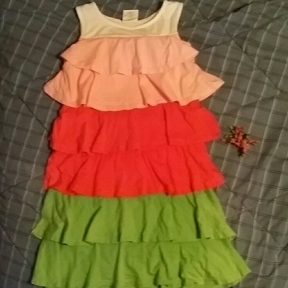 GIRLS STRAWBERRY COLORED DRESS /MATCHING HAIR CLIP