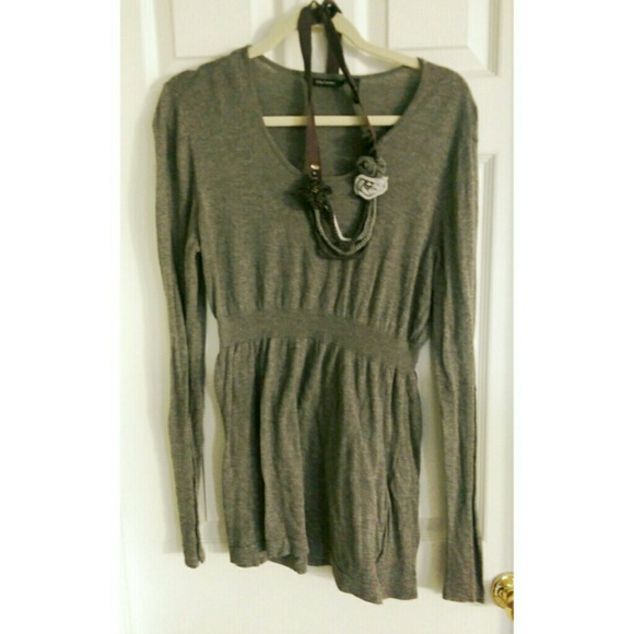 Grey Sweater Top With Necklace