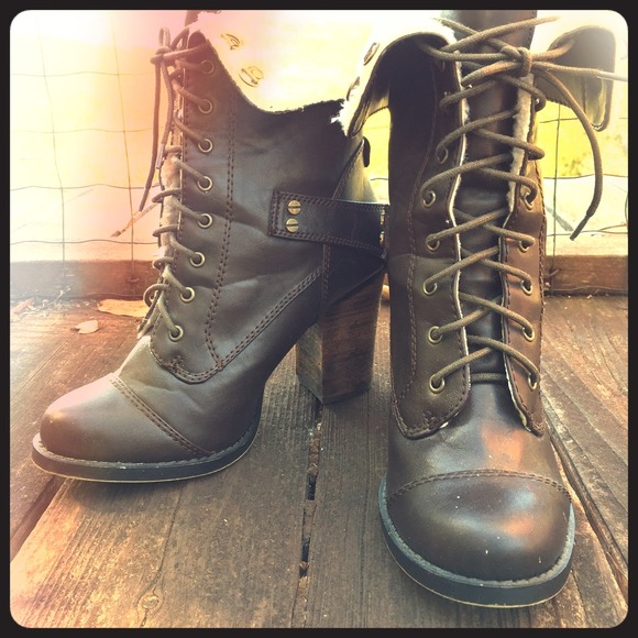 Lace up boots