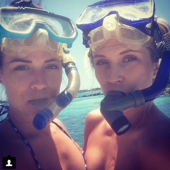 Meet your seller/buyer! 😝 - Picture 3 of 4