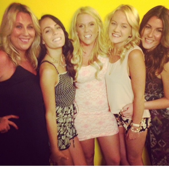 Meet your seller/buyer! 😝 - Picture 4 of 4