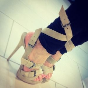 Worn Once, mint condition !