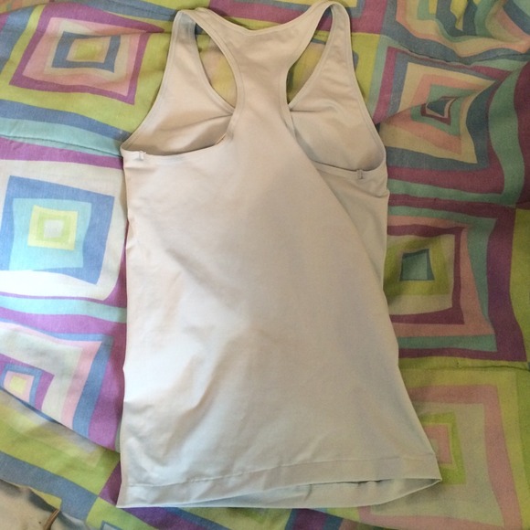Nike Racer Back Tank - Picture 2 of 3