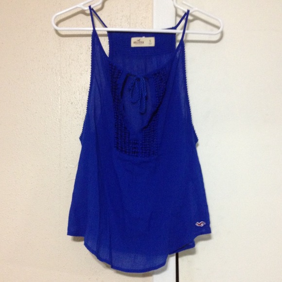 Hollister top! - Picture 1 of 2