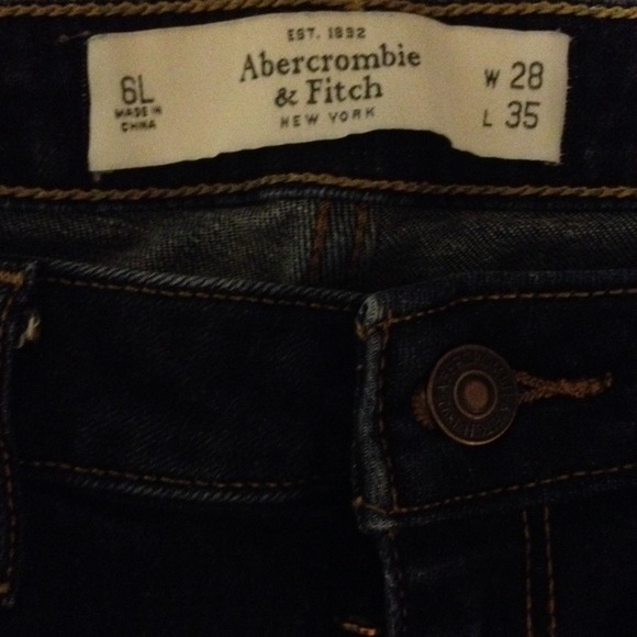 Abercrombie boot cut jeans - Picture 2 of 4