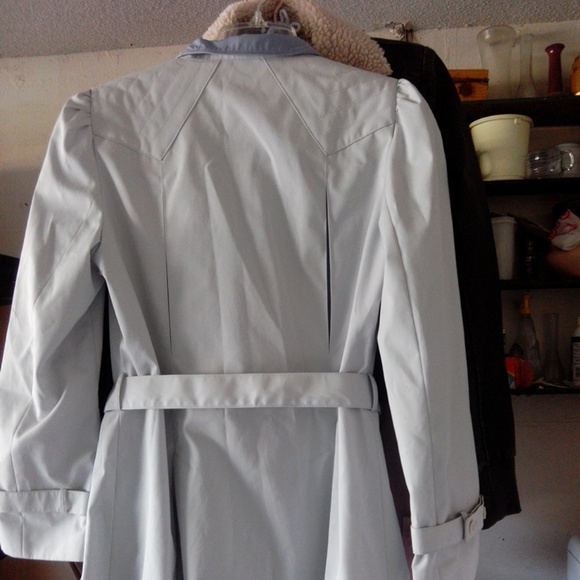 Winter coats 🧥 - Picture 2 of 3