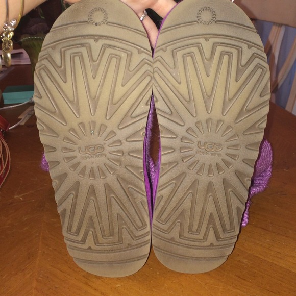 Light purple knit uggs - Picture 4 of 4