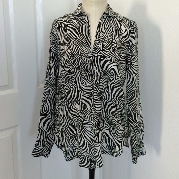 Zara Tops - 💋SOLD💋Zara