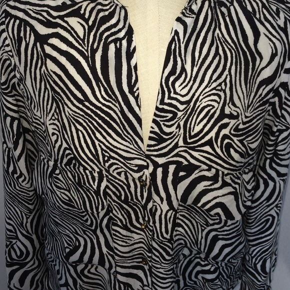 💋SOLD💋Zara - Picture 2 of 4