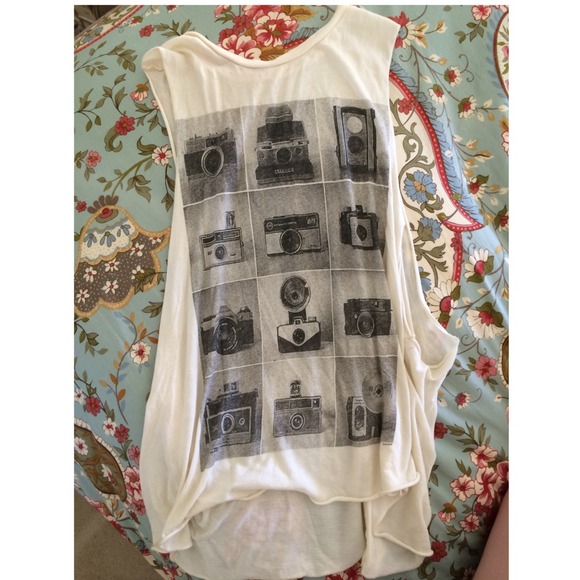 TRADED Photograph tank brandy melville