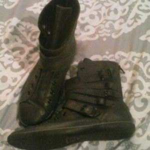 Converse black leather hightops