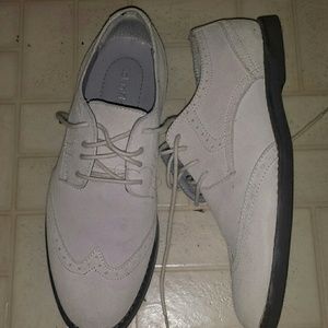 Calvin Klein size 8M Men