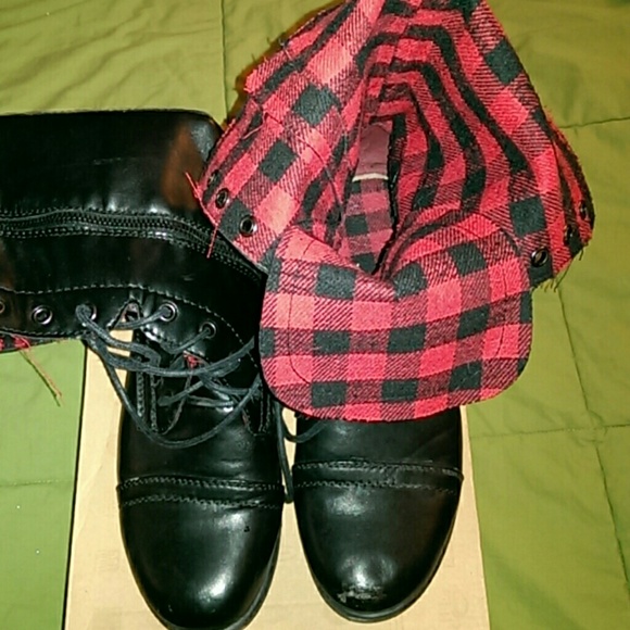 Combat lumberjack boots faux leather