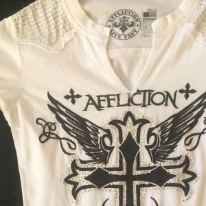 SALE Affliction Bling V-Neck