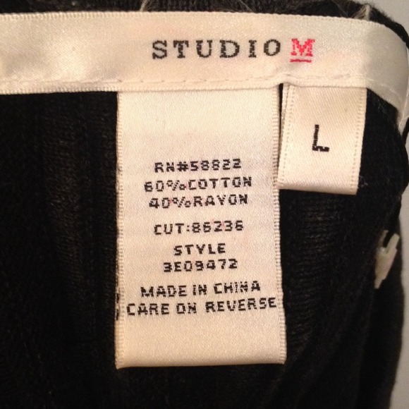 🚫SOLD🚫 Studio M sweater dress - Picture 4 of 4