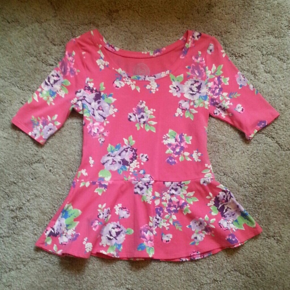 pink floral peplum top