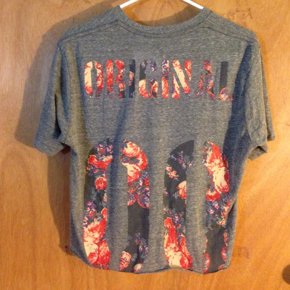 Grey top "Original 00" written on back