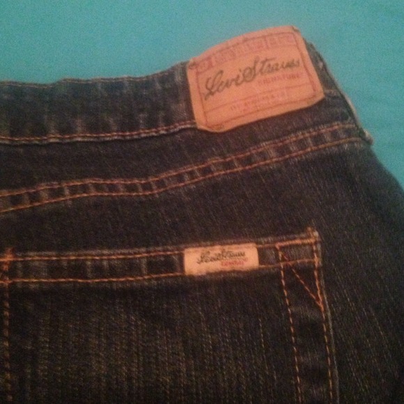 Jeans - Picture 3 of 4