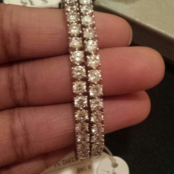 White sparkling bangles - Picture 2 of 3