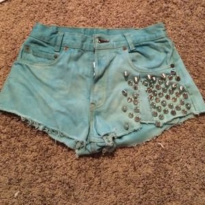 LF studded levis high waisted shorts