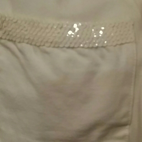 Top - Picture 3 of 3