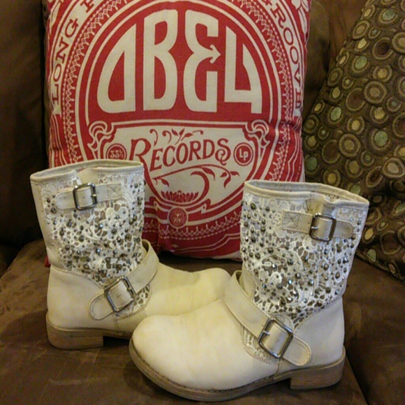 Ivory boots