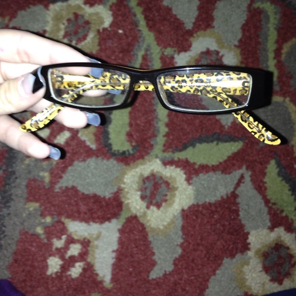 Bebe cheetah frames! Brand new!