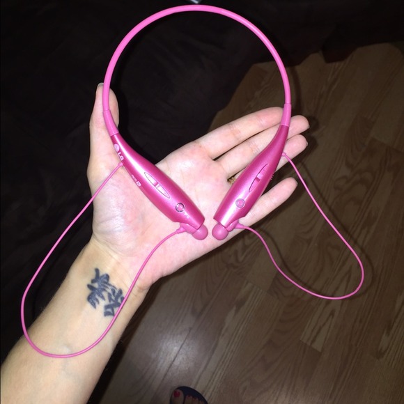 LG G tones blue tooth head set - Picture 1 of 1