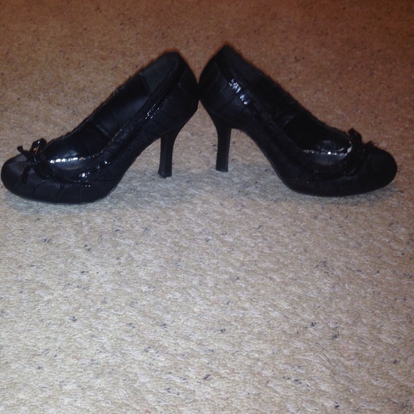 heels - Picture 2 of 4
