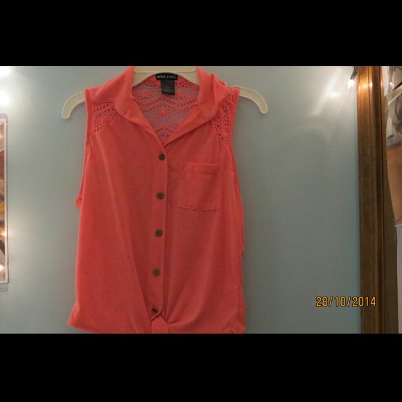 cute sleeveless tank