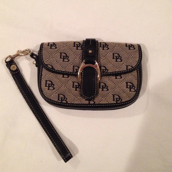 Dooney and Burke clutch in black