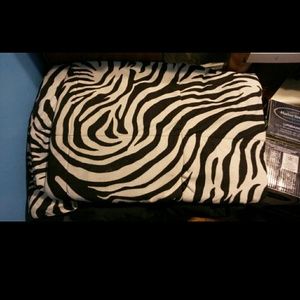 SOLD Queen size comforter