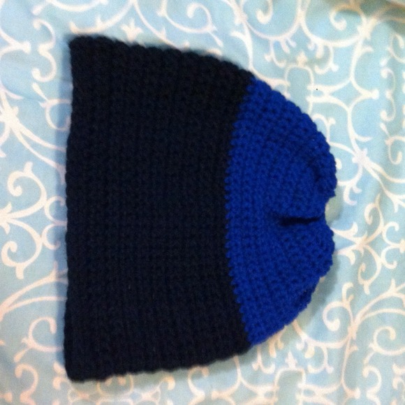 Black & Blue Hat