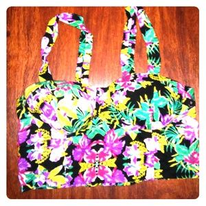 $6 if bundled- Hawaiian floral crop top
