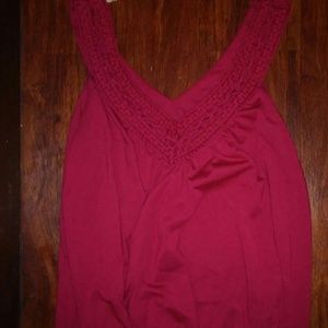 $6 if bundled- Dark pink top