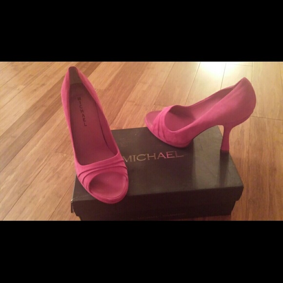Michael Shoes- NEVER WORN