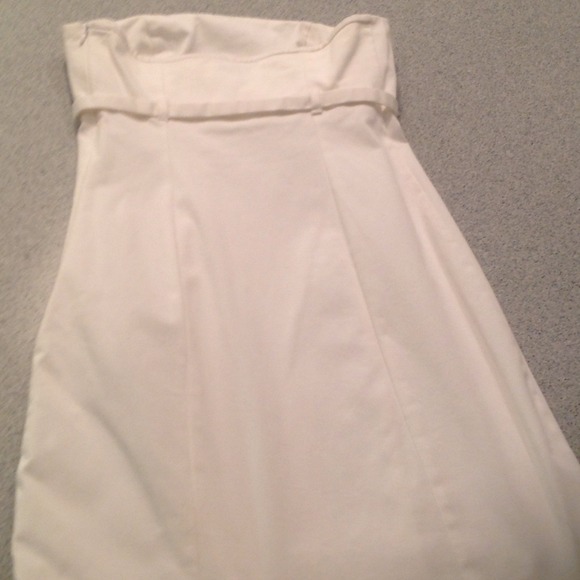 White strapless dress - Picture 2 of 2