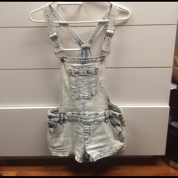 NWT Acid wash overalls - Picture 3 of 4