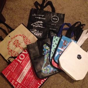 7 authentic lululemon shopping bags.