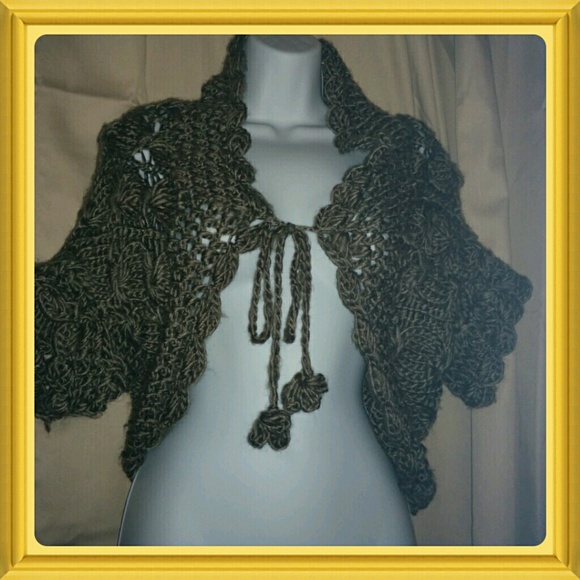Removing today Olive cable knit cardigan w/tie SzM
