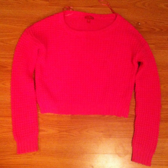 Crop top sweater - Picture 1 of 1