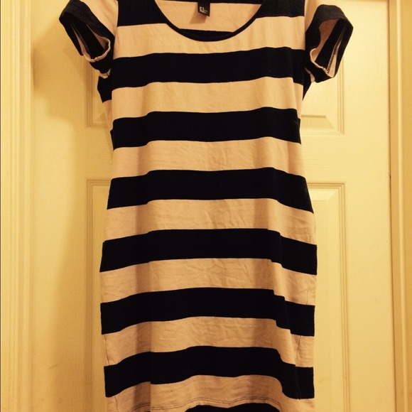 H&M Body-con Stripe Dress