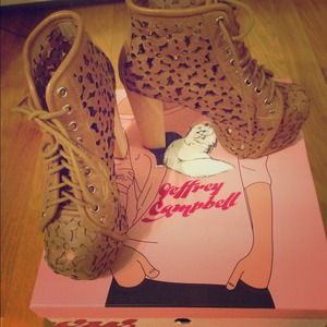 Jeffrey Campbell Lita Daisy floral Tan brown