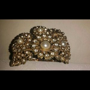 Pearl and Gold Cuff