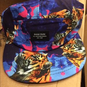 Shaw park hat