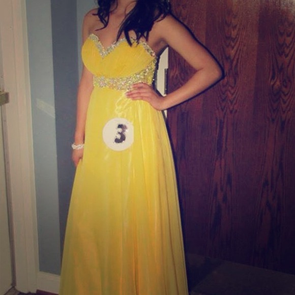 Long Strapless Sweetheart Empire Yellow Prom Dress - Picture 1 of 3