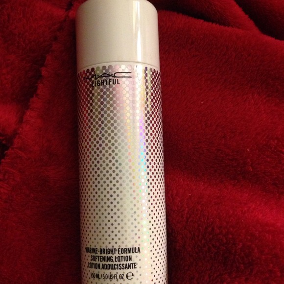 Mac marine bright softening lotion