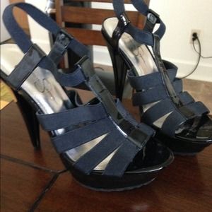 Jessica Simpson heels