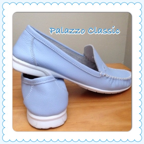 Soft supple Leather Periwinkle Blue Palazzo D'Oro Classic driving flats - Picture 3 of 4
