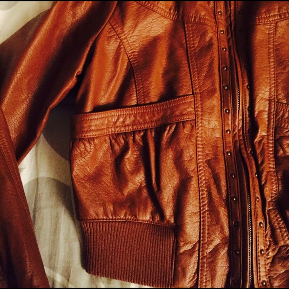 Jacket - Picture 2 of 3